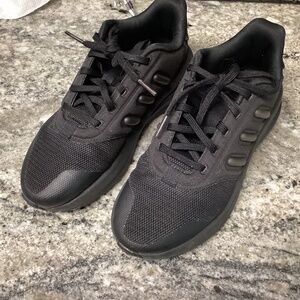 Boys Adidas Sneakers Size 4 Youth